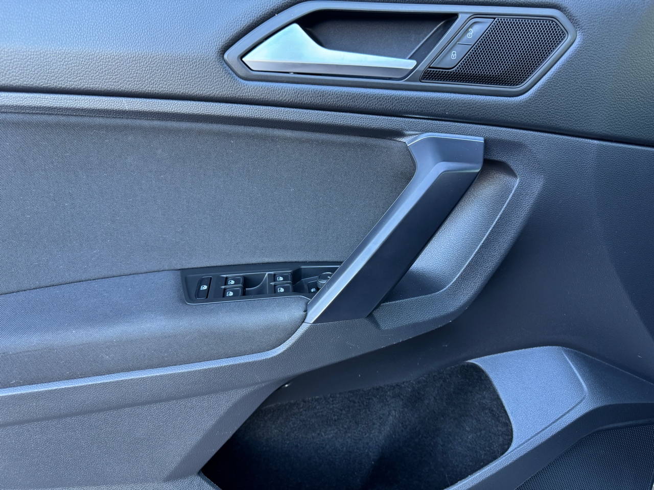 Volkswagen Tiguan  2021