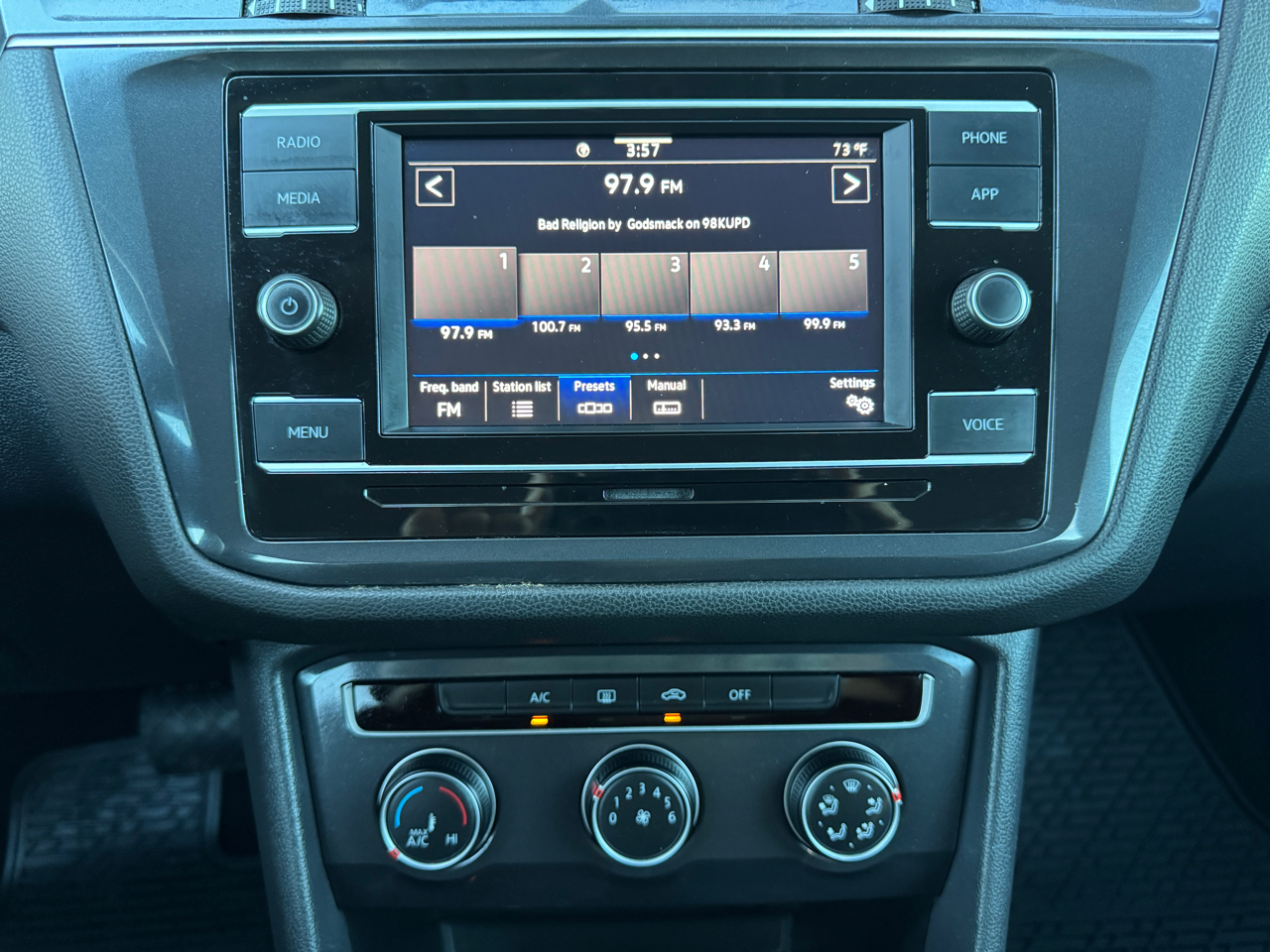 Volkswagen Tiguan  2021