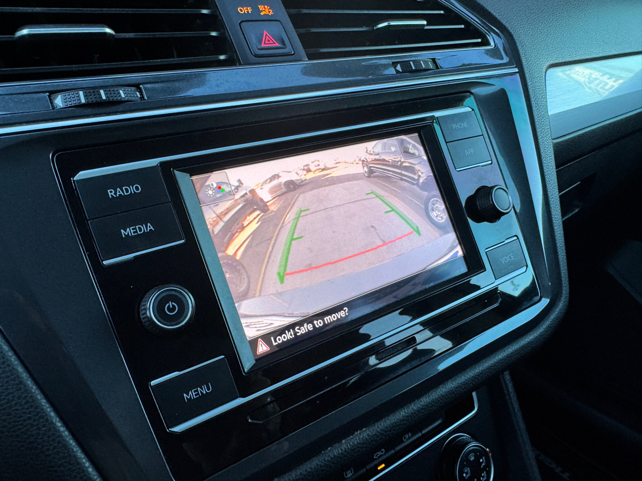 Volkswagen Tiguan  2021