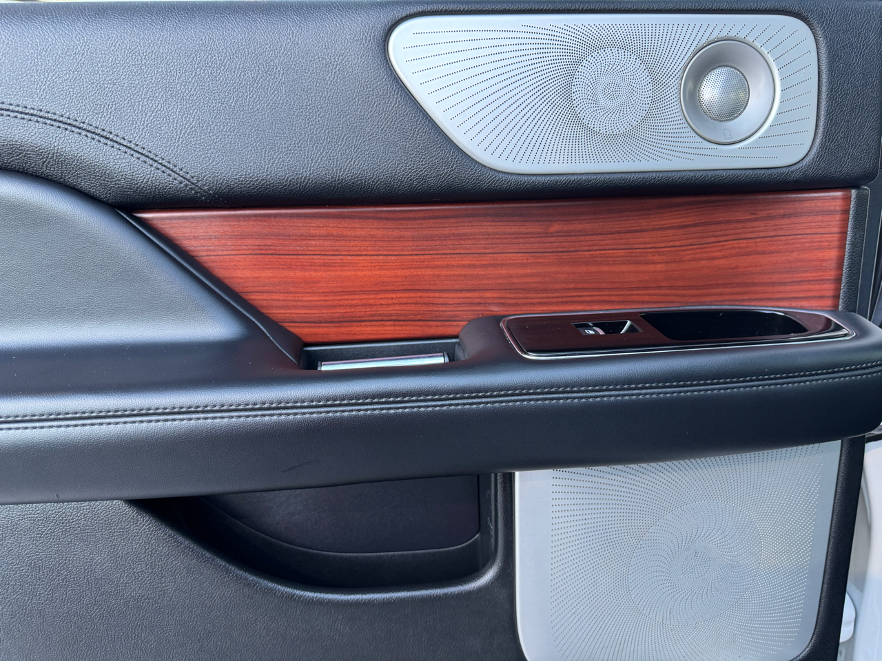 Lincoln Navigator Reserve 2021