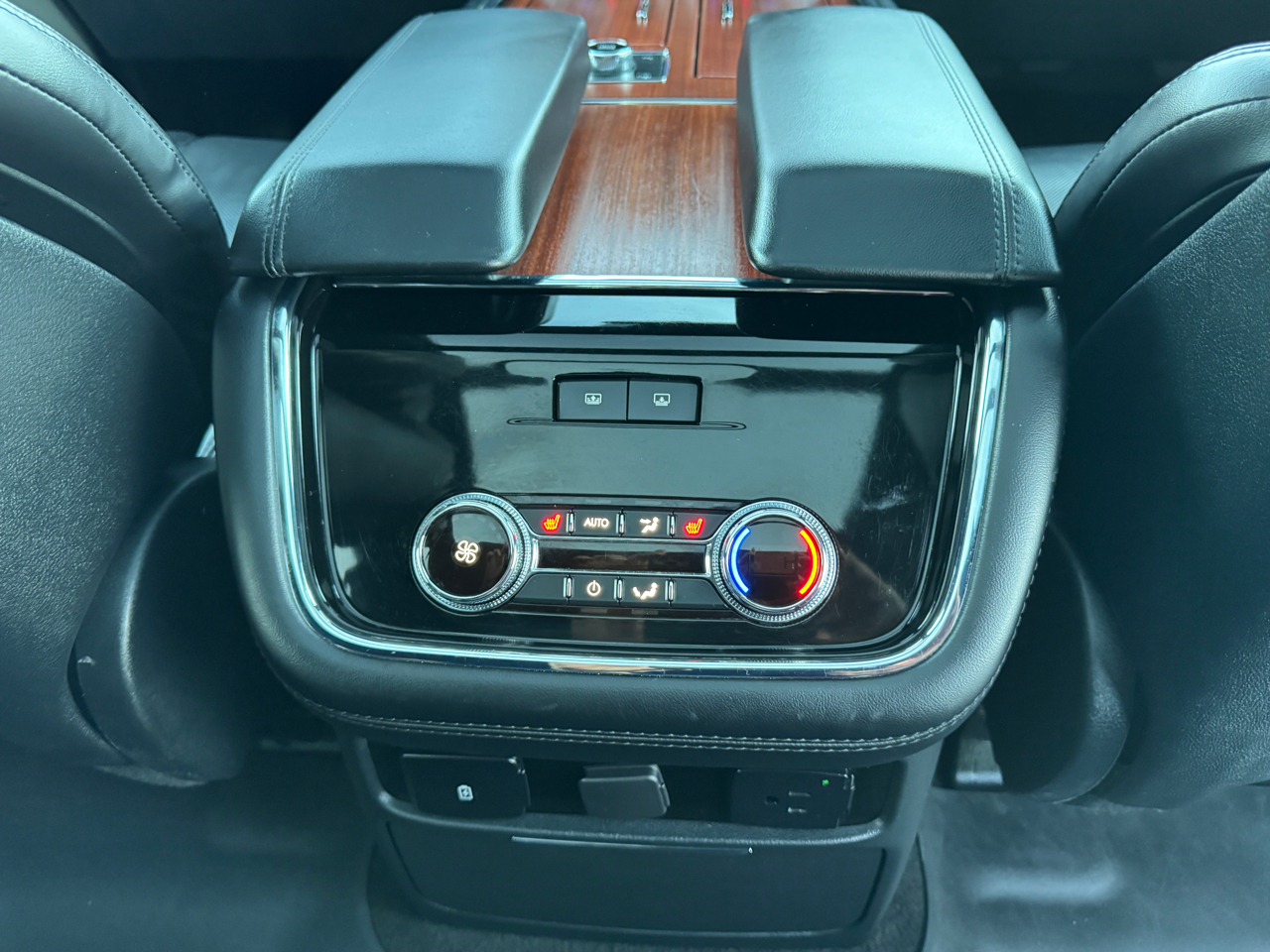 Lincoln Navigator Reserve 2021