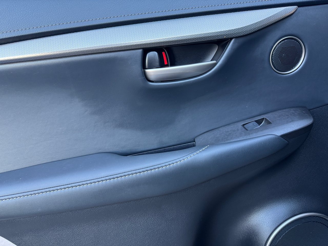 Lexus NX 200t F Sport 4D SUV FWD 2015