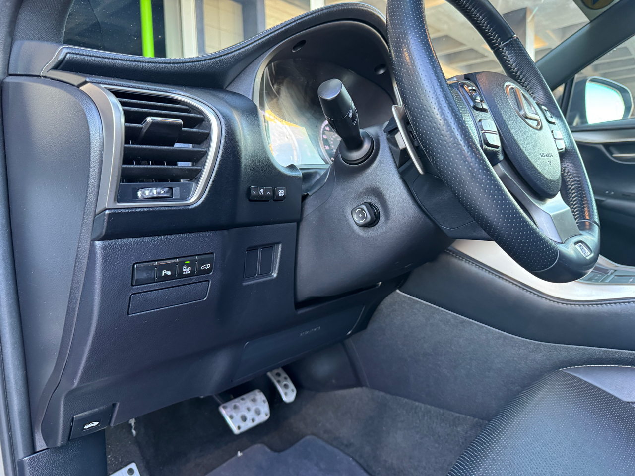 Lexus NX 200t F Sport 4D SUV FWD 2015