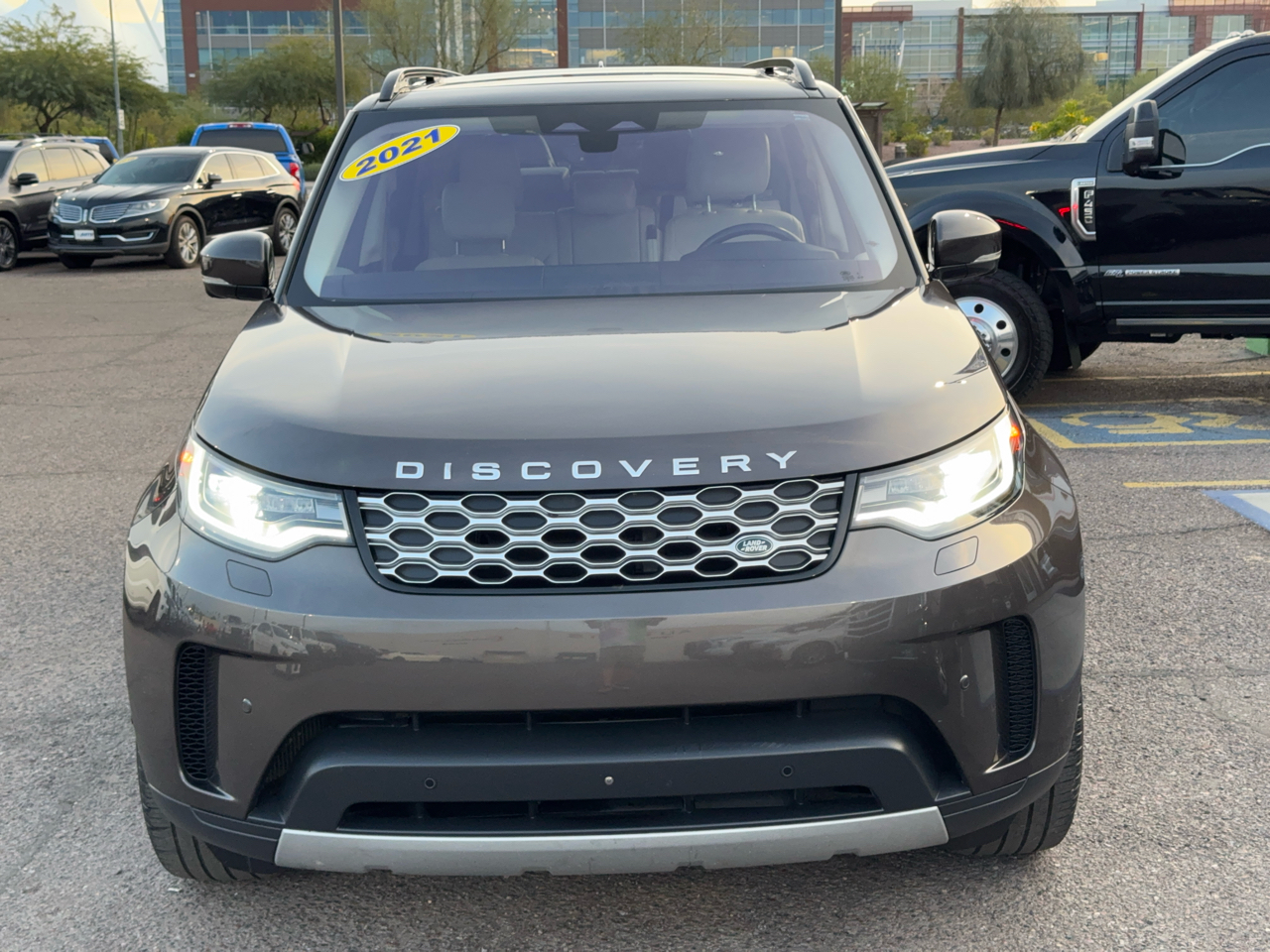 Land Rover Discovery  2021