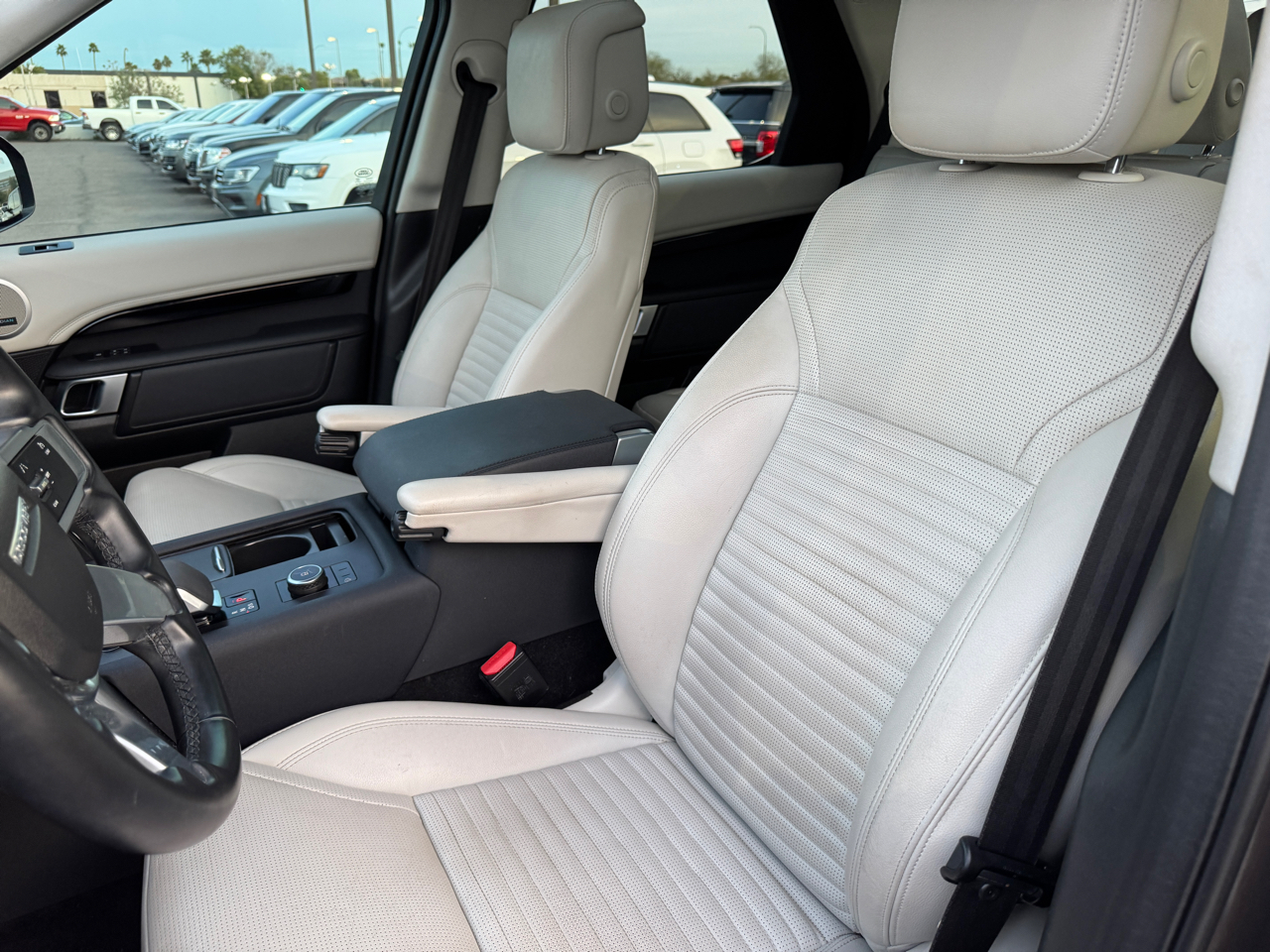 Land Rover Discovery  2021