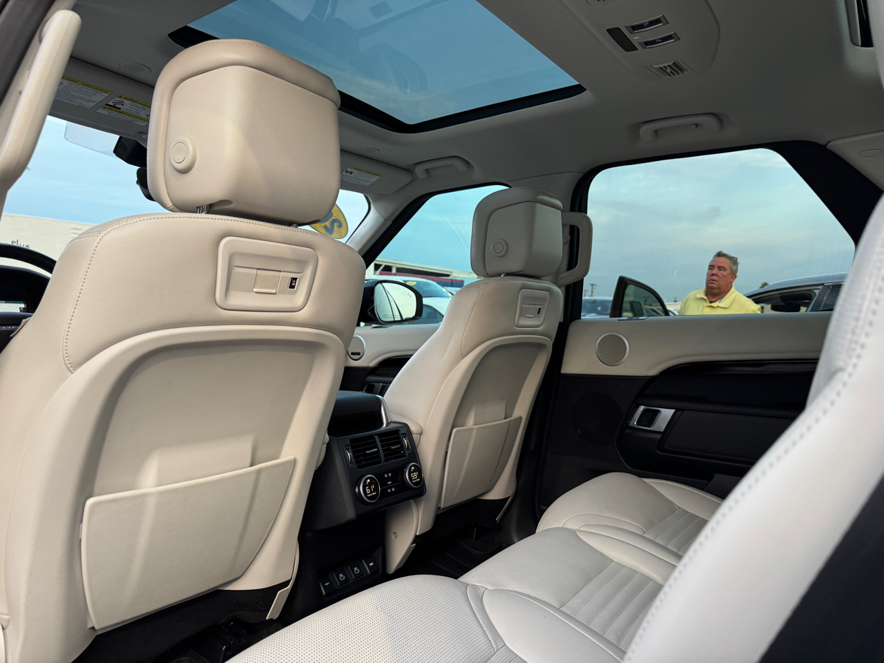 Land Rover Discovery  2021