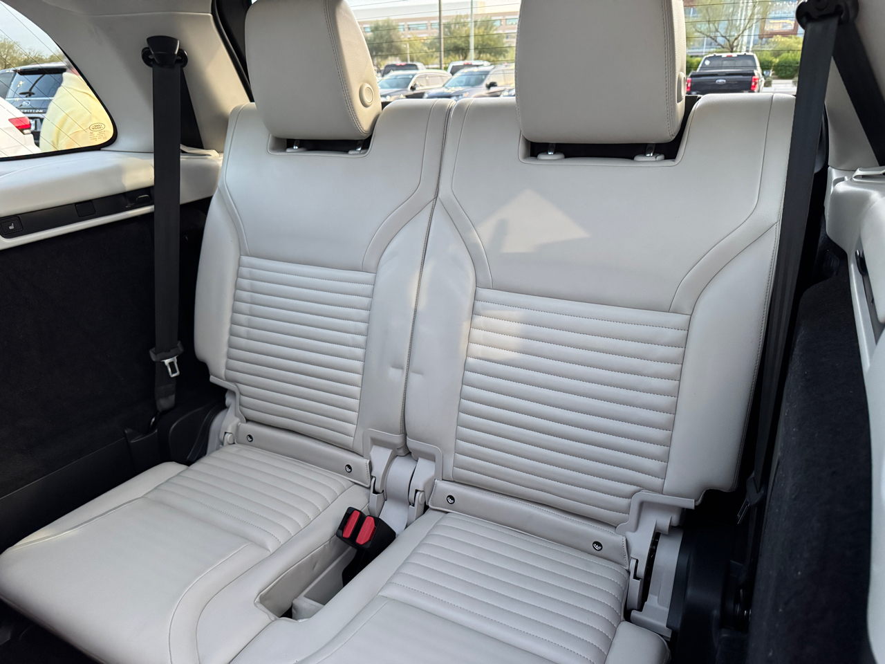 Land Rover Discovery  2021