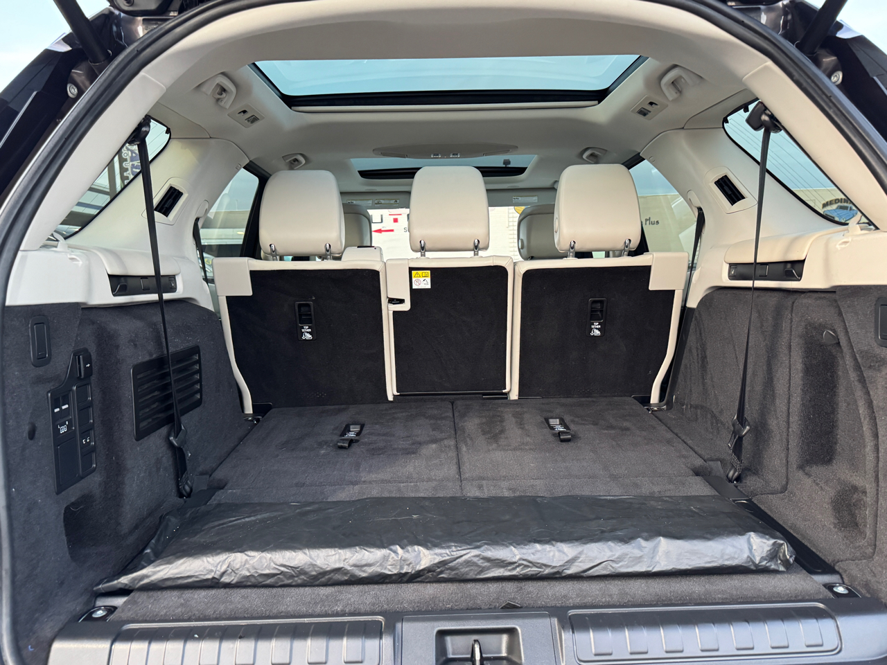 Land Rover Discovery  2021