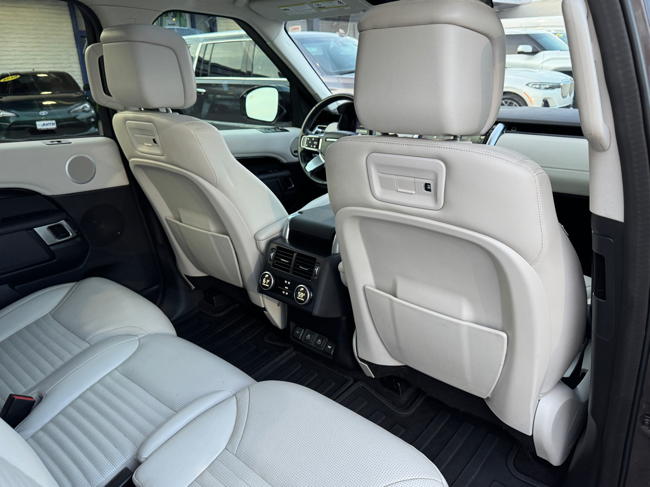 Land Rover Discovery  2021