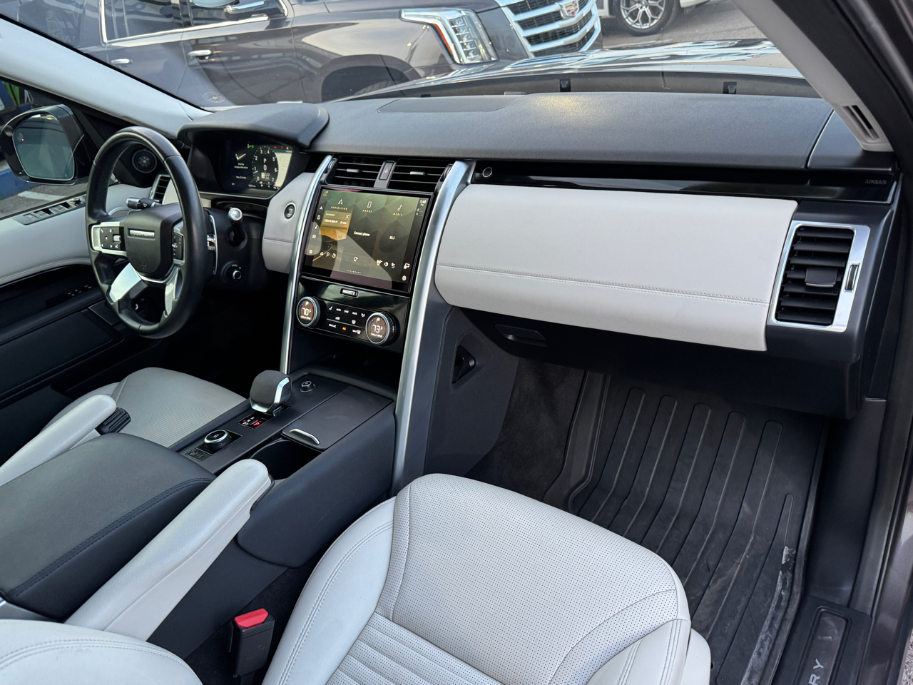 Land Rover Discovery  2021