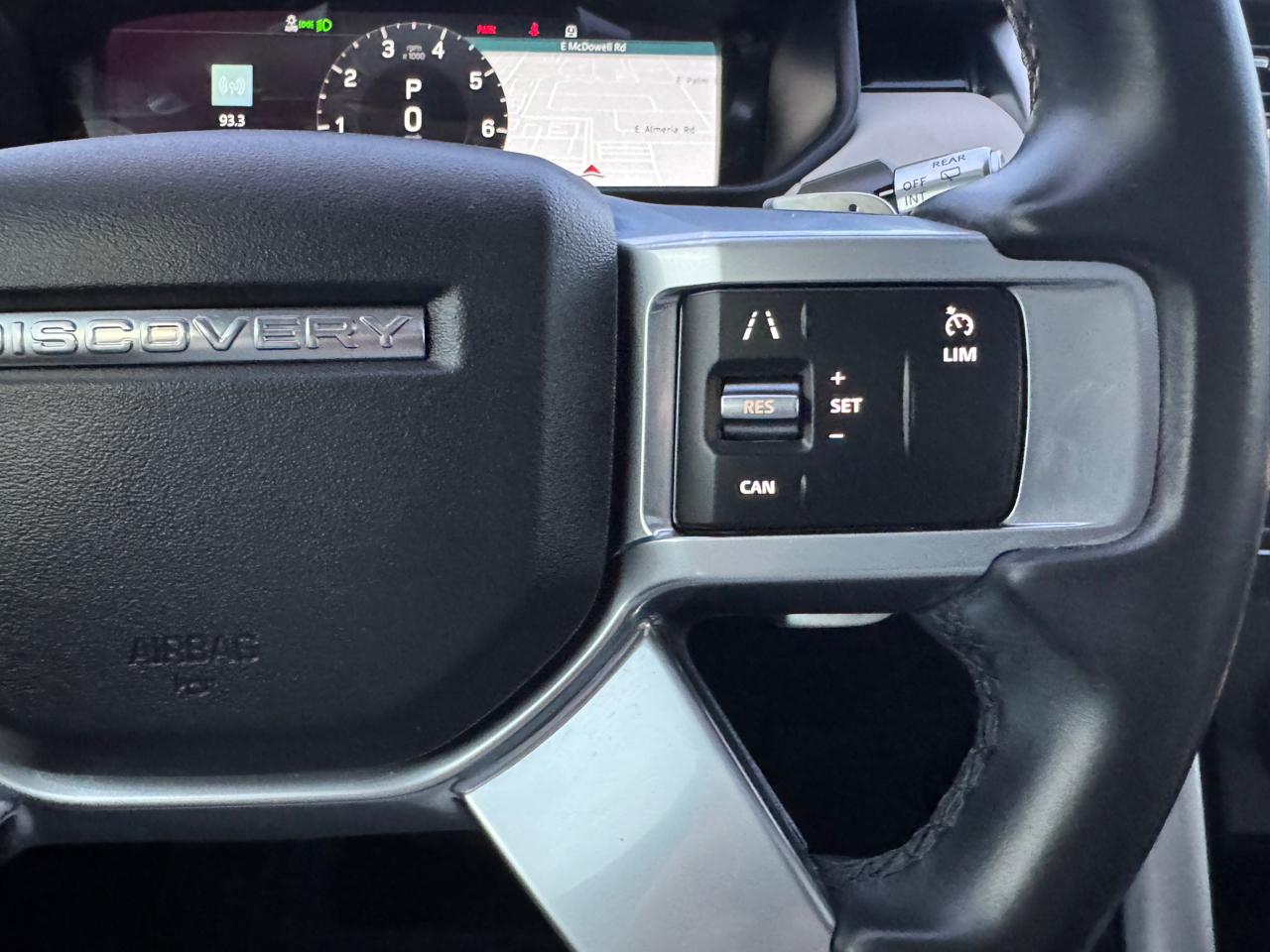 Land Rover Discovery  2021