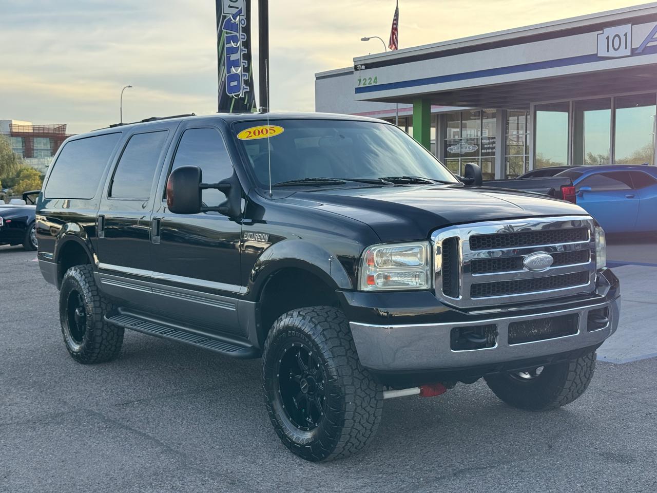 Ford Excursion XLT 6.0L 4WD 2005