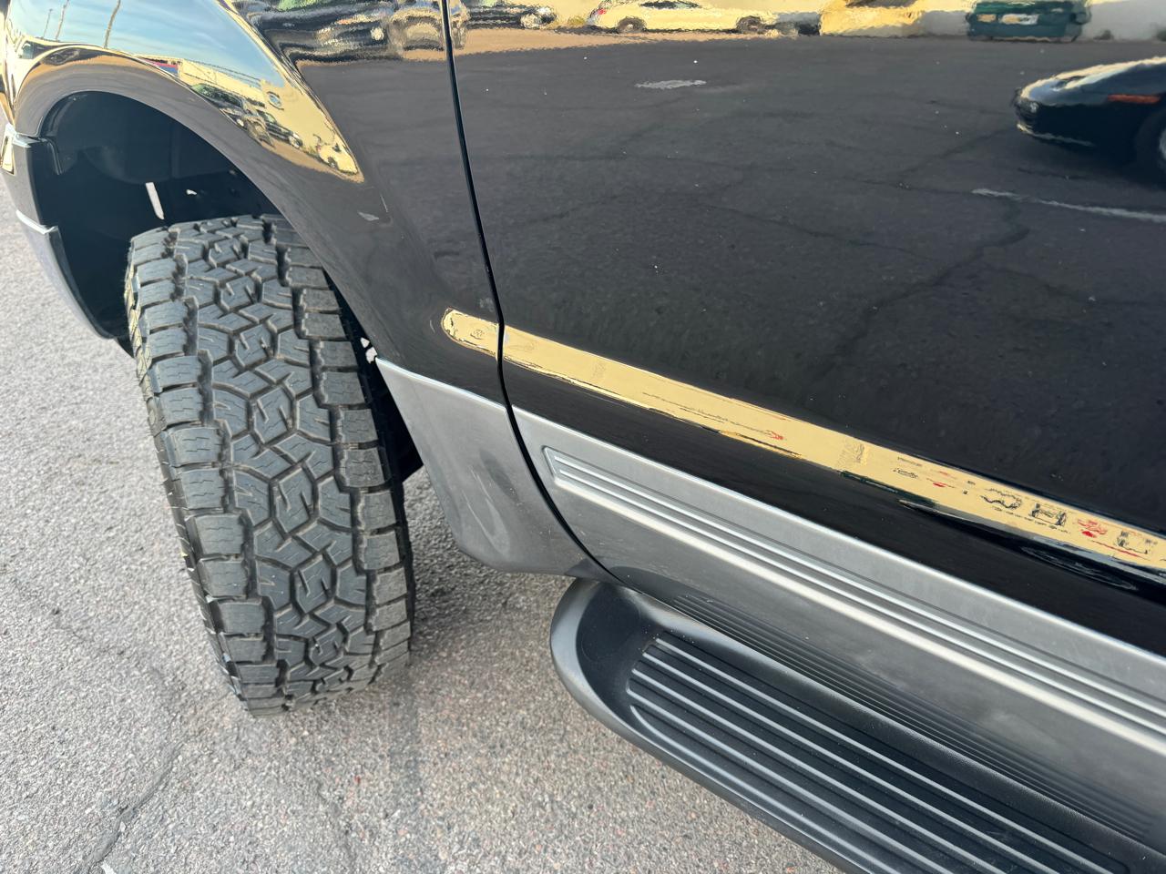 Ford Excursion XLT 6.0L 4WD 2005