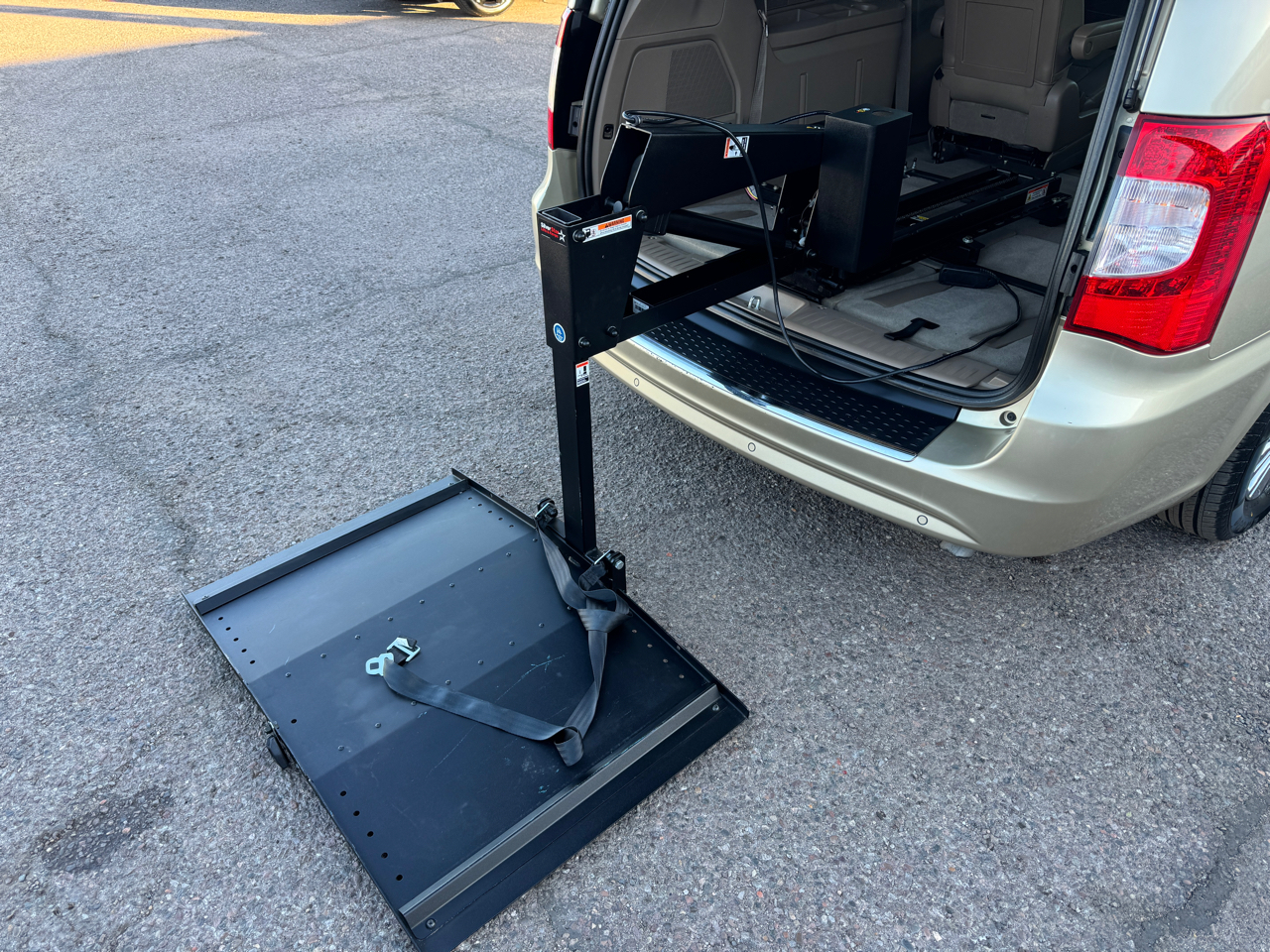 Chrysler Town & Country  2011