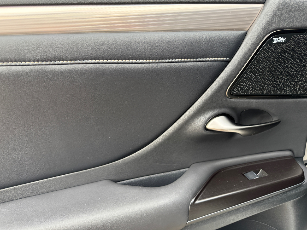 Lexus ES 350 F SPORT 2019