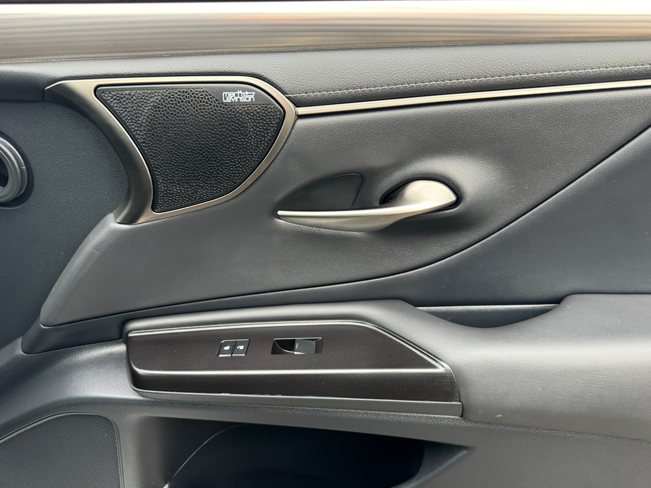 Lexus ES 350 F SPORT 2019