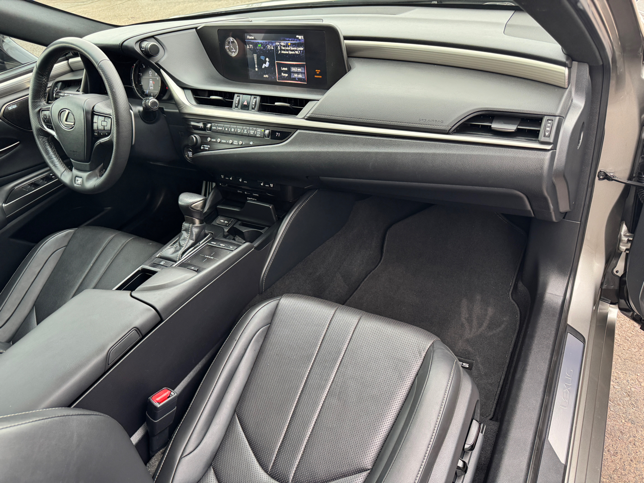 Lexus ES 350 F SPORT 2019