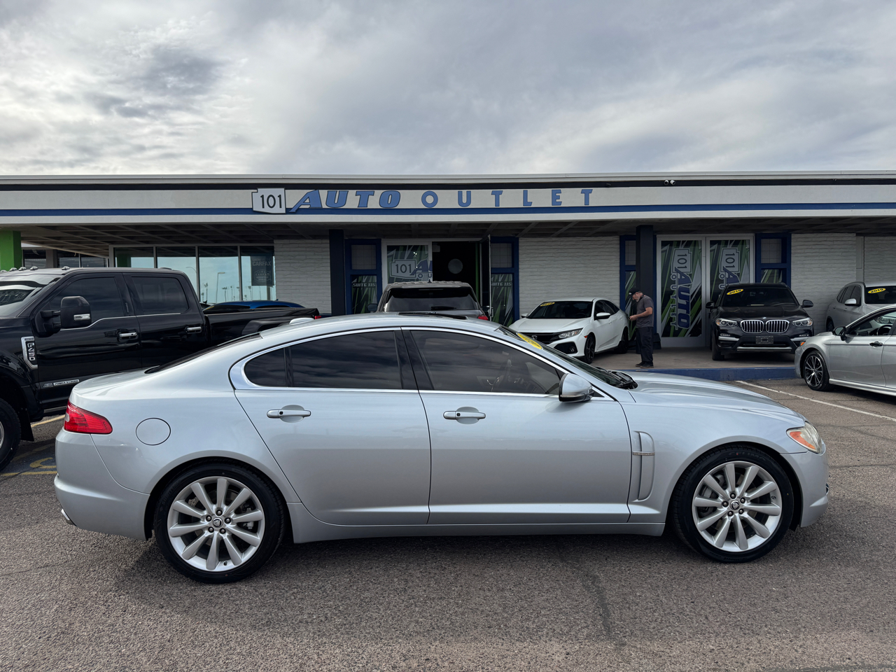 Jaguar XF-Series  2010