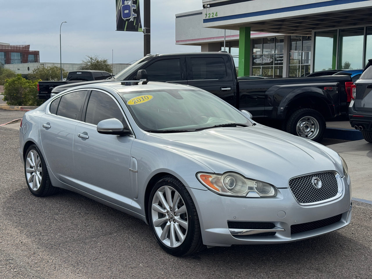 Jaguar XF-Series  2010