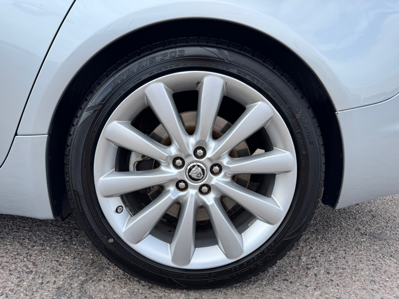 Jaguar XF-Series  2010