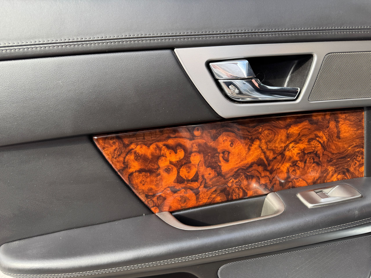 Jaguar XF-Series  2010