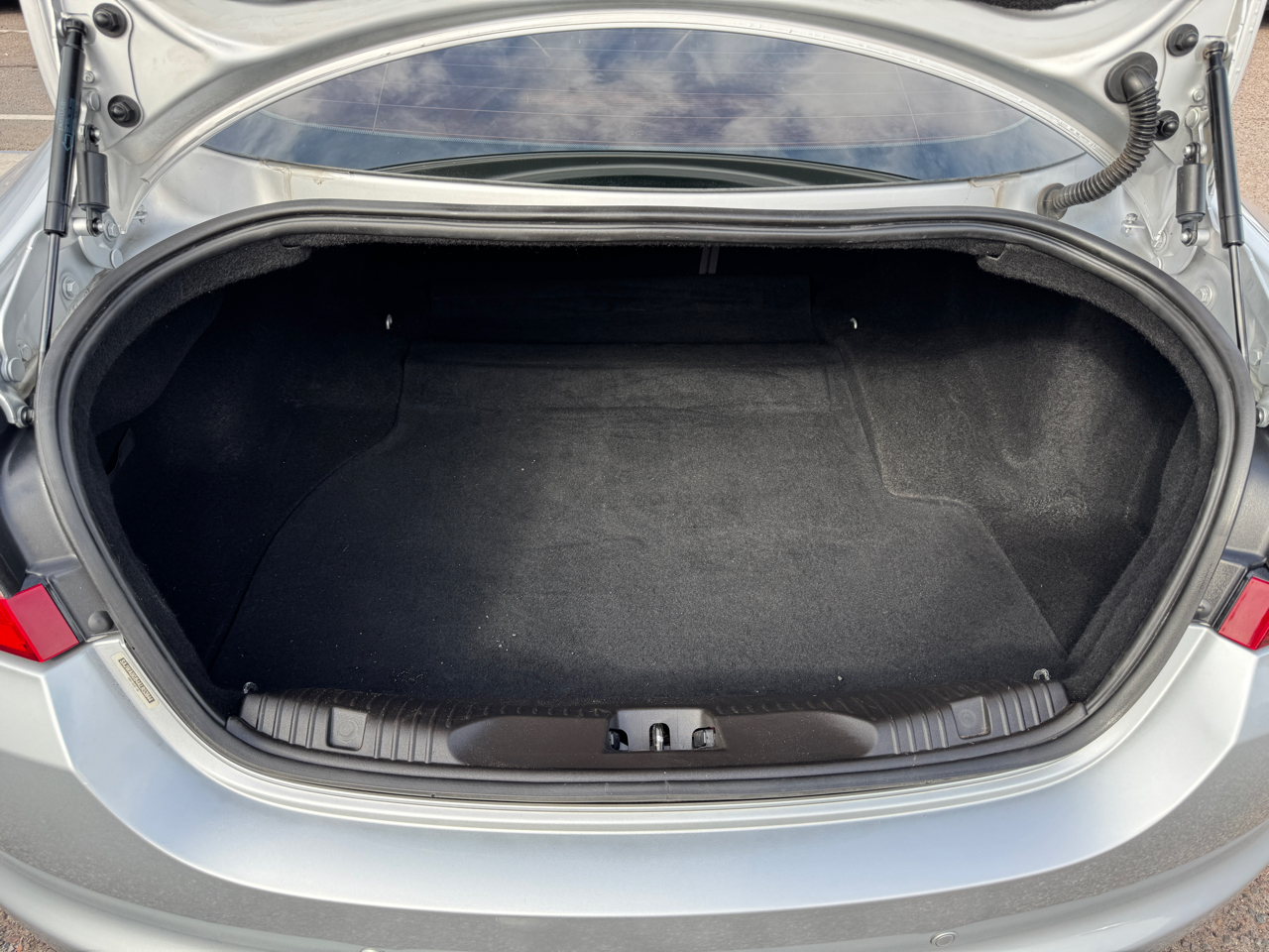 Jaguar XF-Series  2010