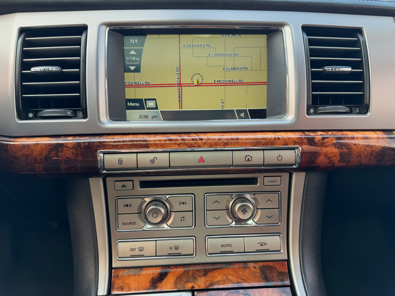 Jaguar XF-Series  2010