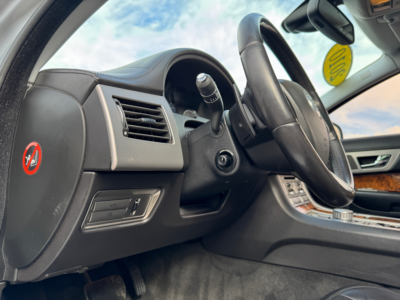 Jaguar XF-Series  2010