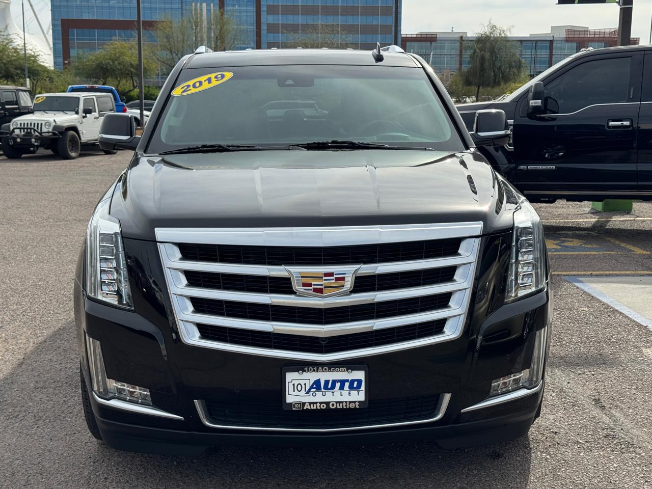 Cadillac Escalade 4WD 4dr Luxury 2019