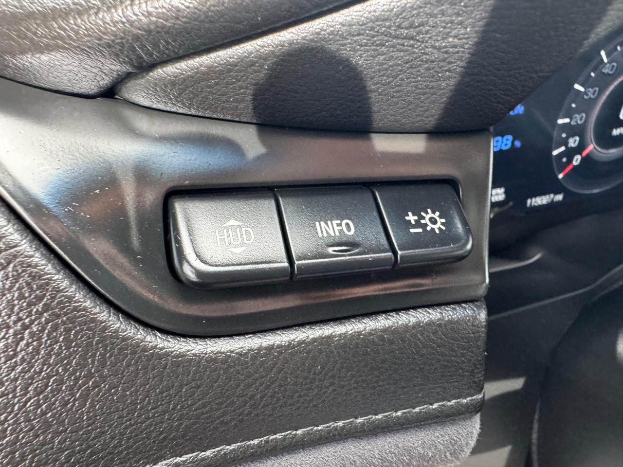 Cadillac Escalade 4WD 4dr Luxury 2019