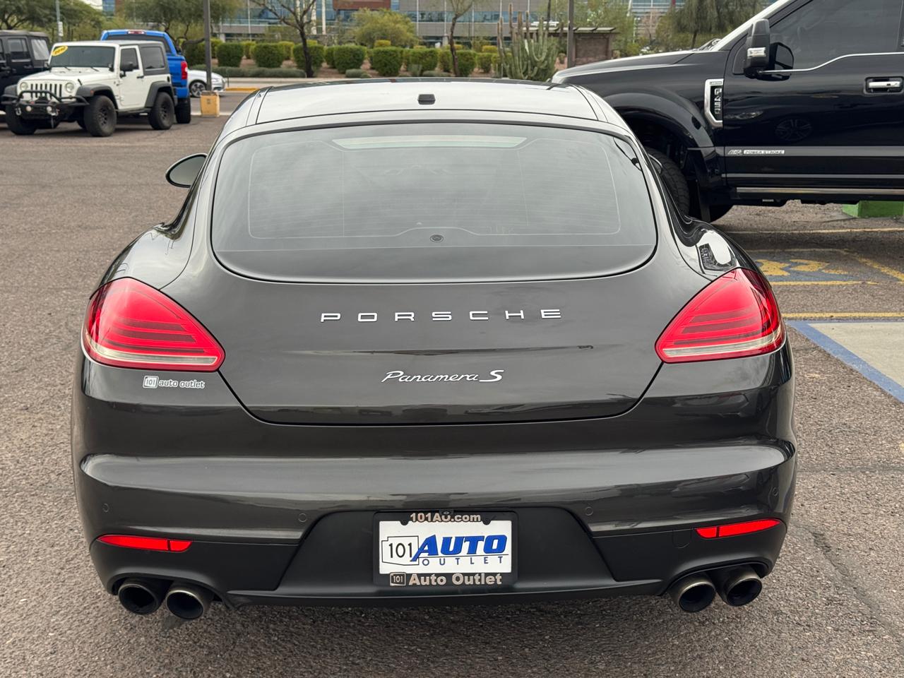 Porsche Panamera 4dr HB 4S 2015
