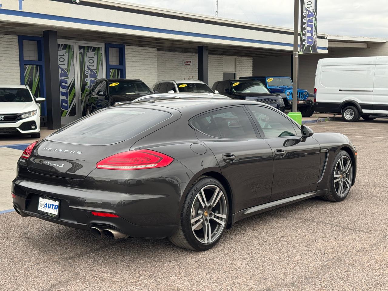 Porsche Panamera 4dr HB 4S 2015
