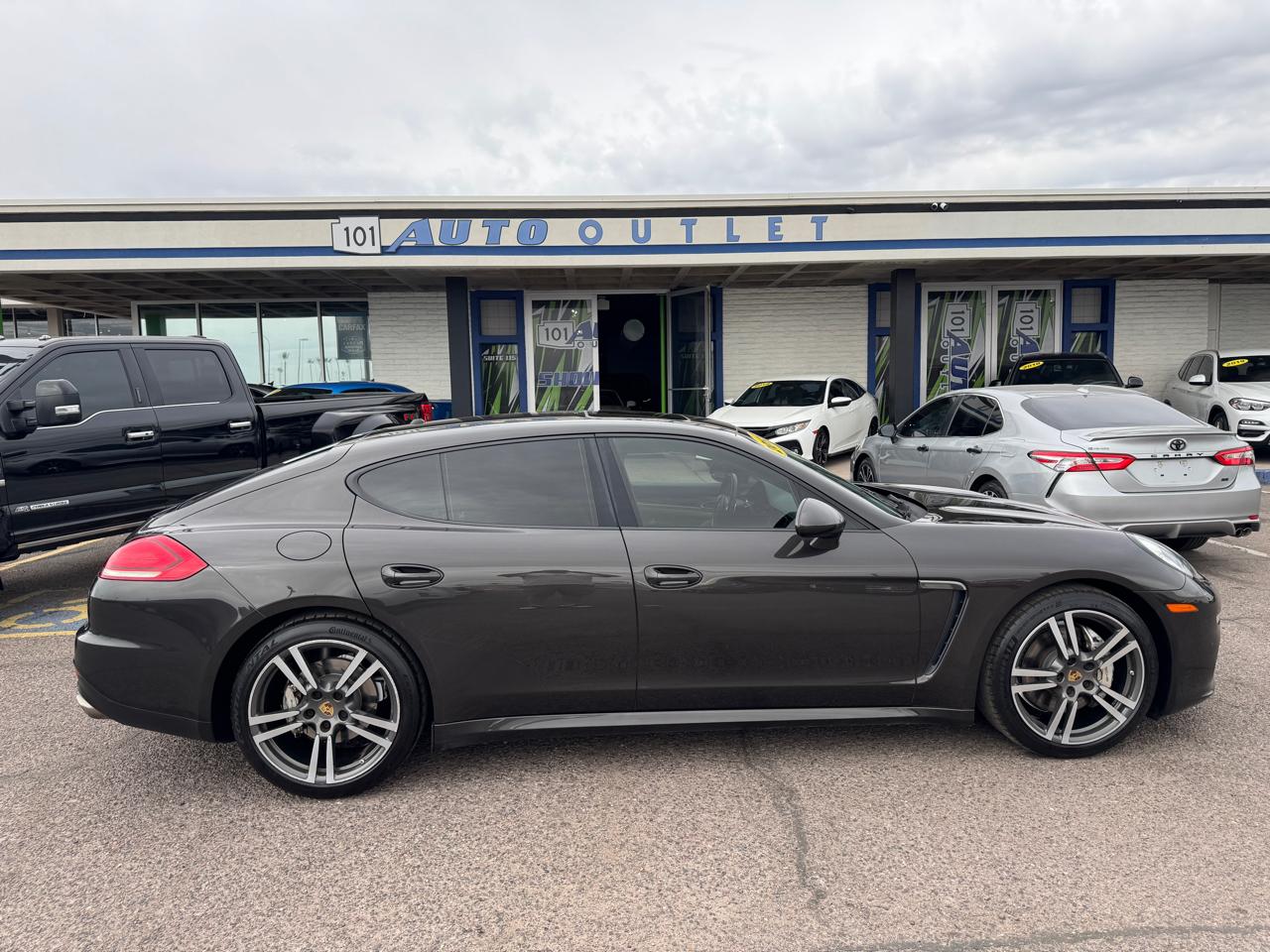 Porsche Panamera 4dr HB 4S 2015