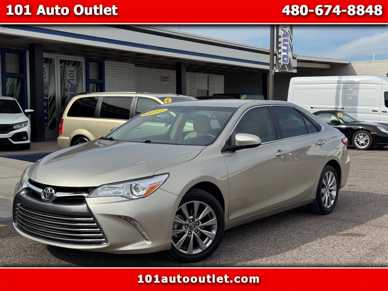 Toyota Camry XLE Auto (Natl) 2017