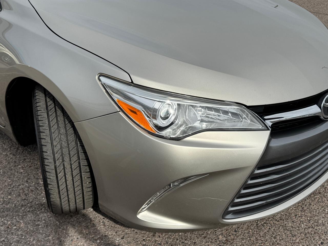 Toyota Camry XLE Auto (Natl) 2017