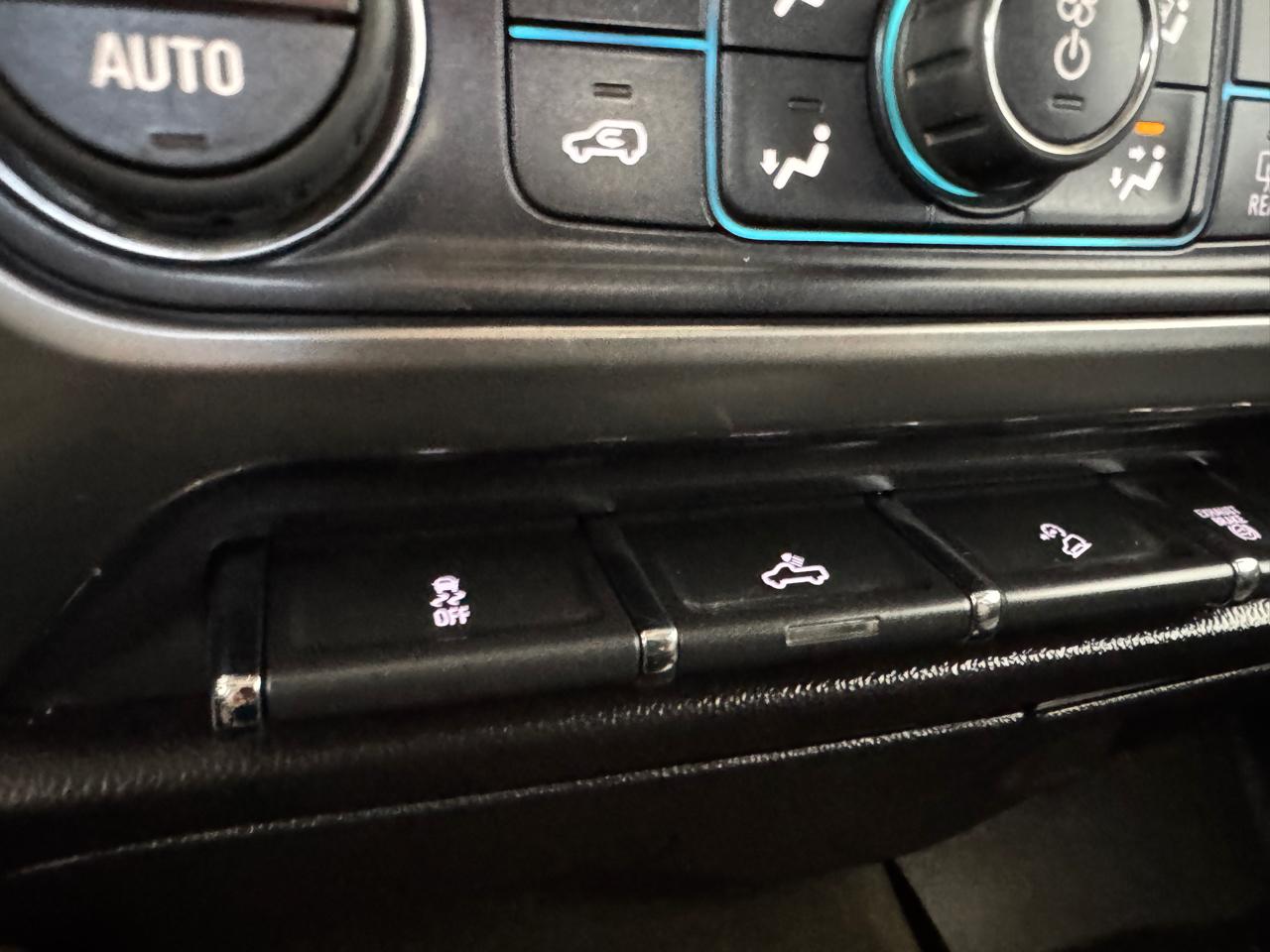 Chevrolet Silverado 2500HD 4WD Crew Cab 153.7" LT 2016