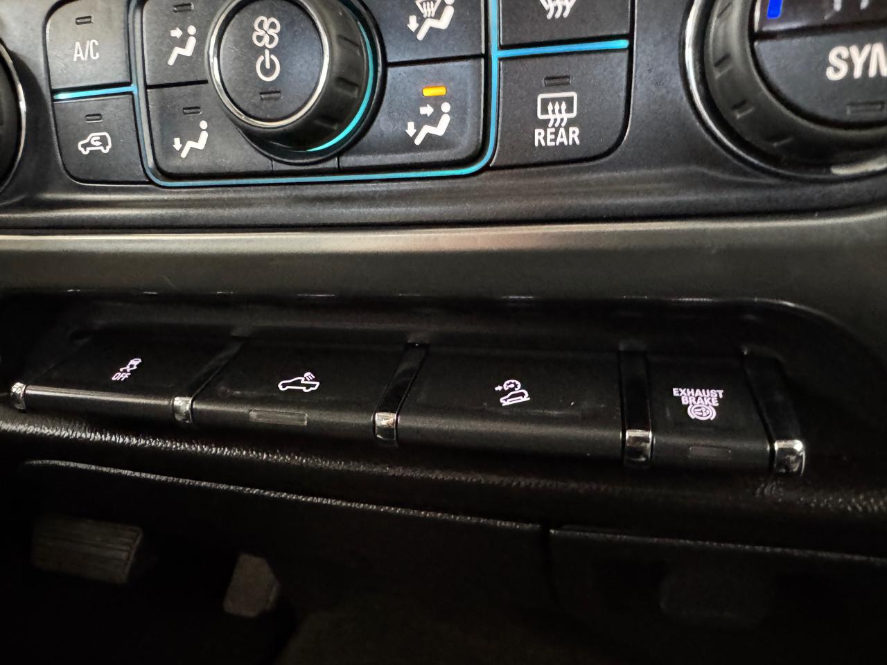 Chevrolet Silverado 2500HD 4WD Crew Cab 153.7" LT 2016