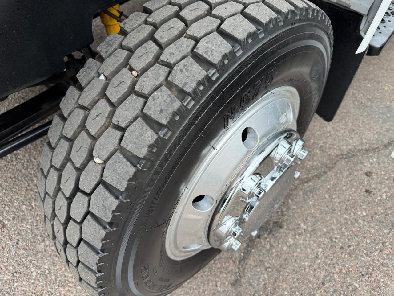 Chevrolet CC4500 Crew Cab 2WD 2005