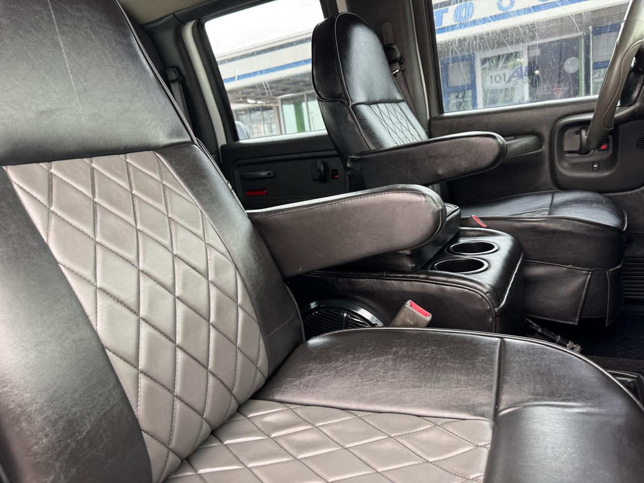 Chevrolet CC4500 Crew Cab 2WD 2005