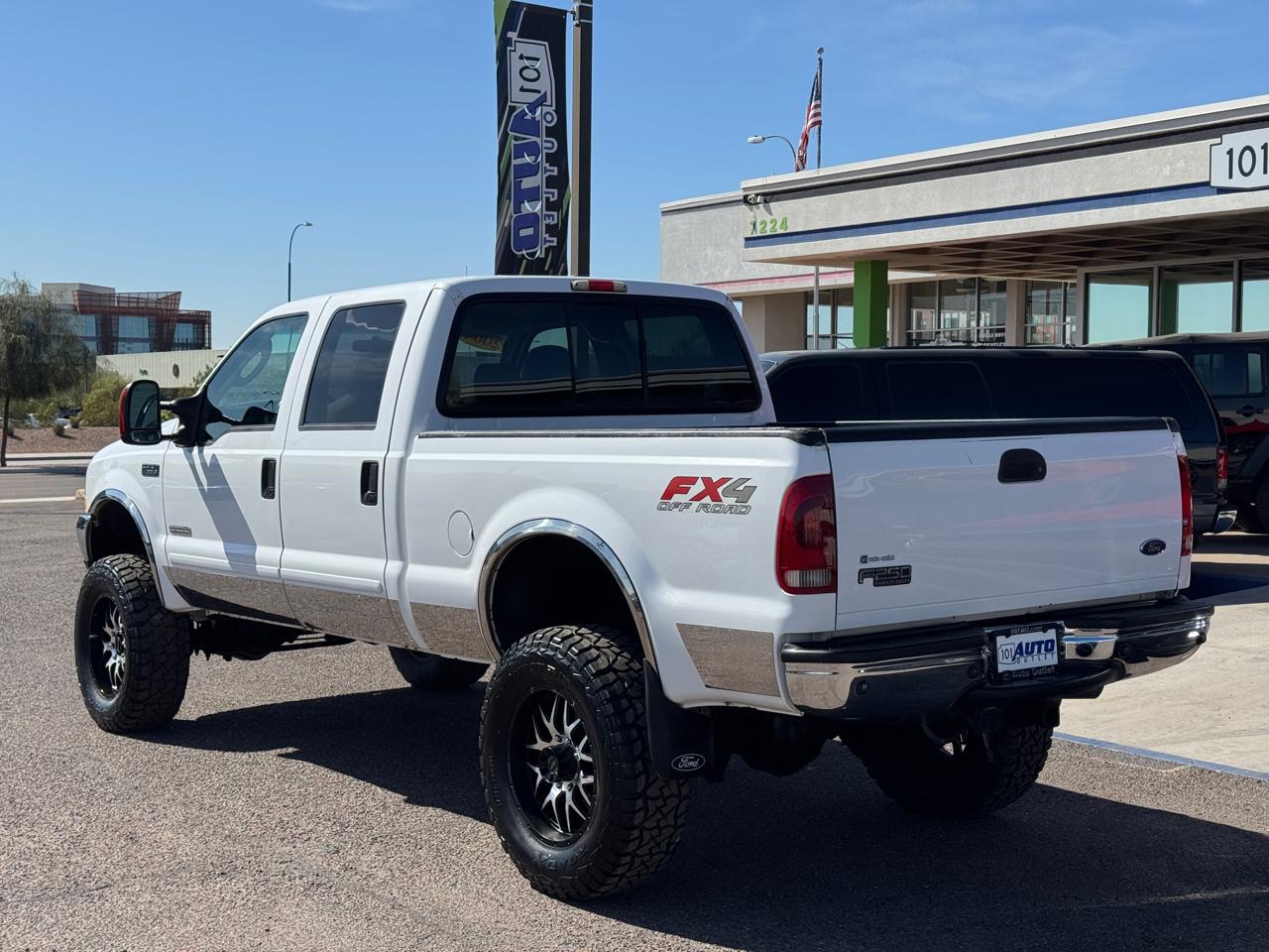 Ford Super Duty F-250 Crew Cab 156" XLT 4WD 2004