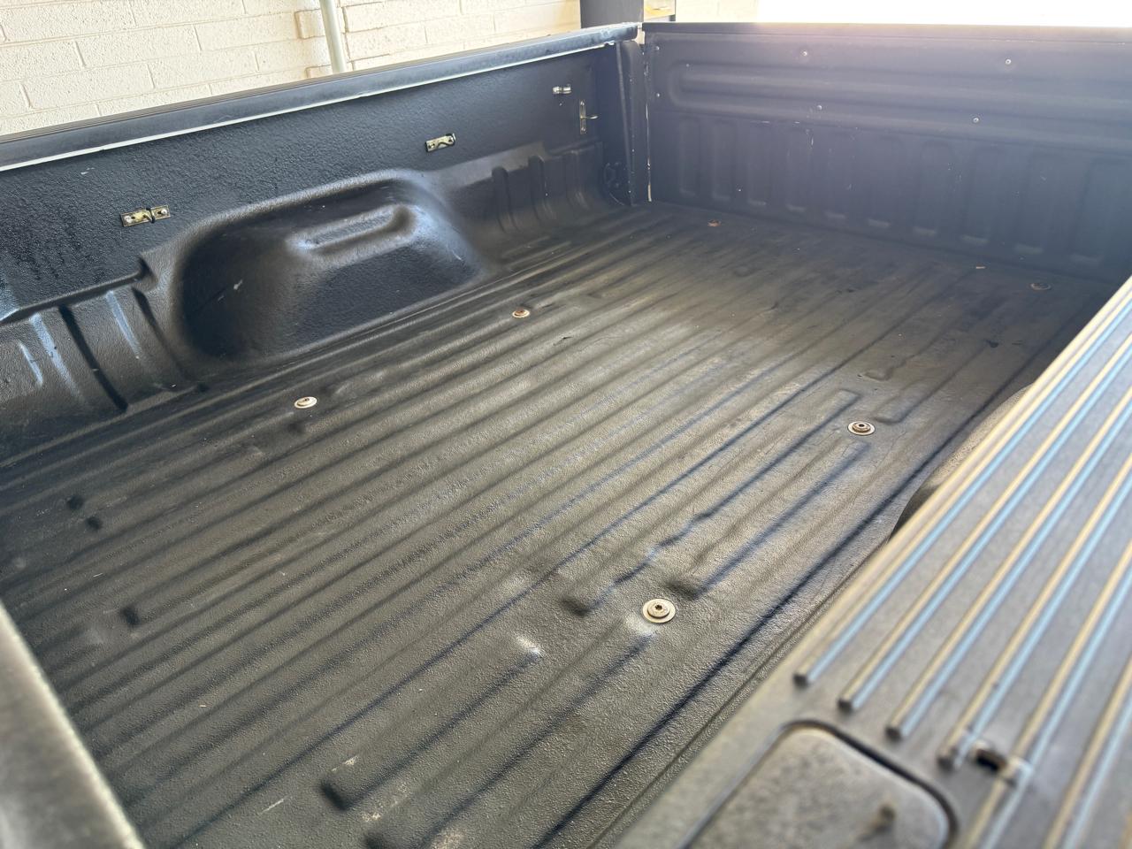 Ford Super Duty F-250 Crew Cab 156" XLT 4WD 2004