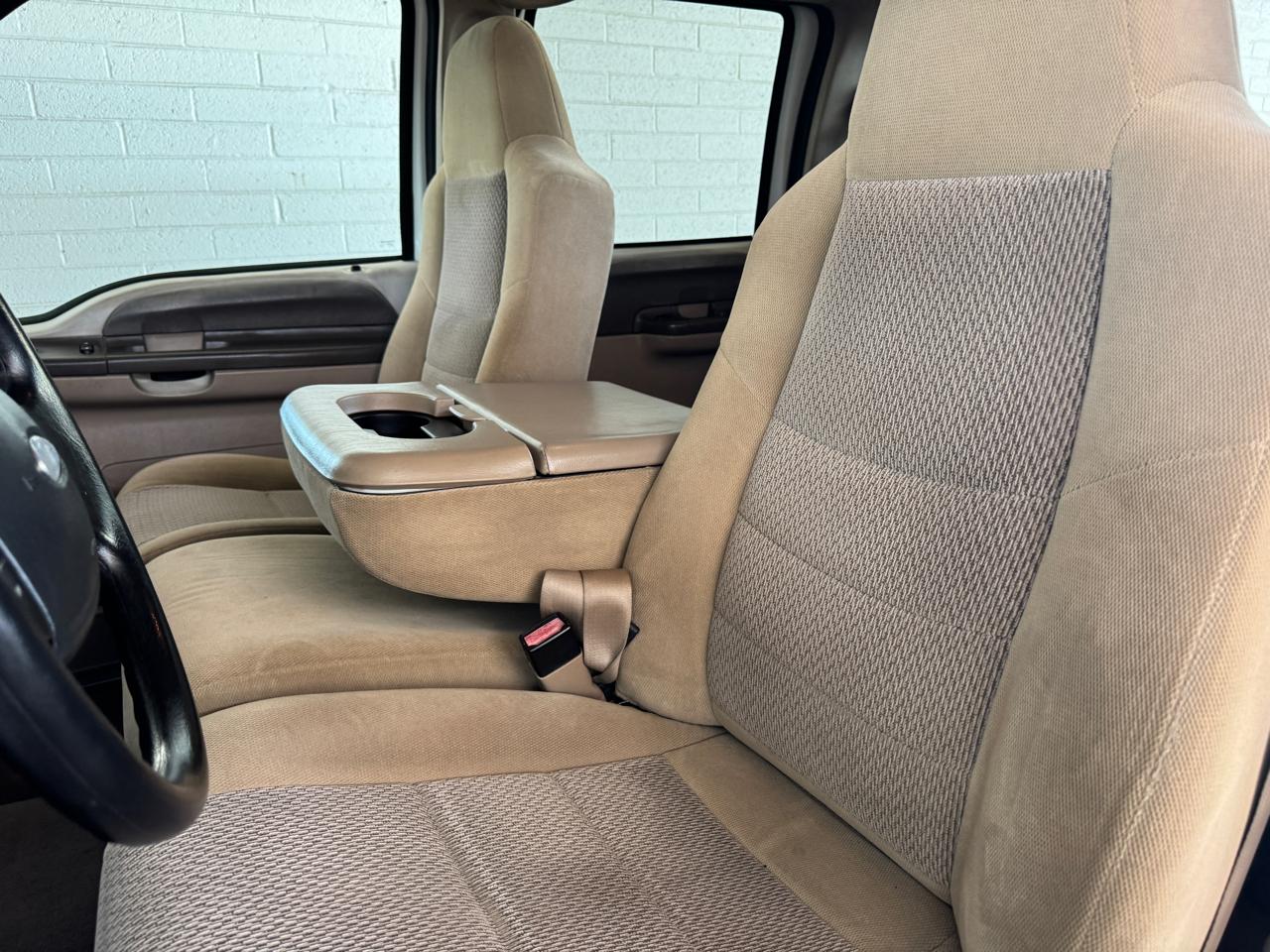 Ford Super Duty F-250 Crew Cab 156" XLT 4WD 2004