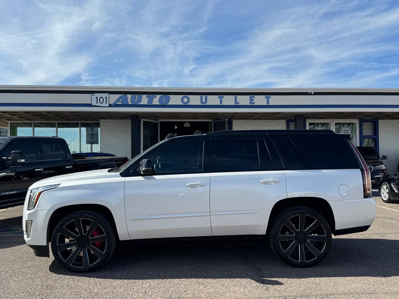 Cadillac Escalade 4WD 4dr Platinum 2019