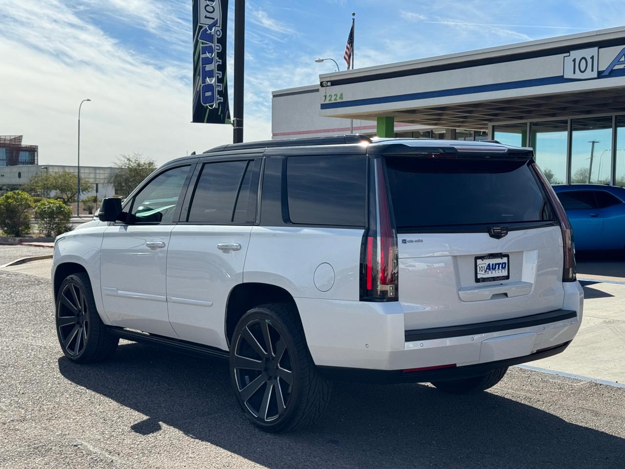 Cadillac Escalade 4WD 4dr Platinum 2019