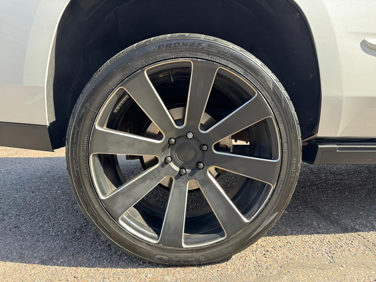 Cadillac Escalade 4WD 4dr Platinum 2019