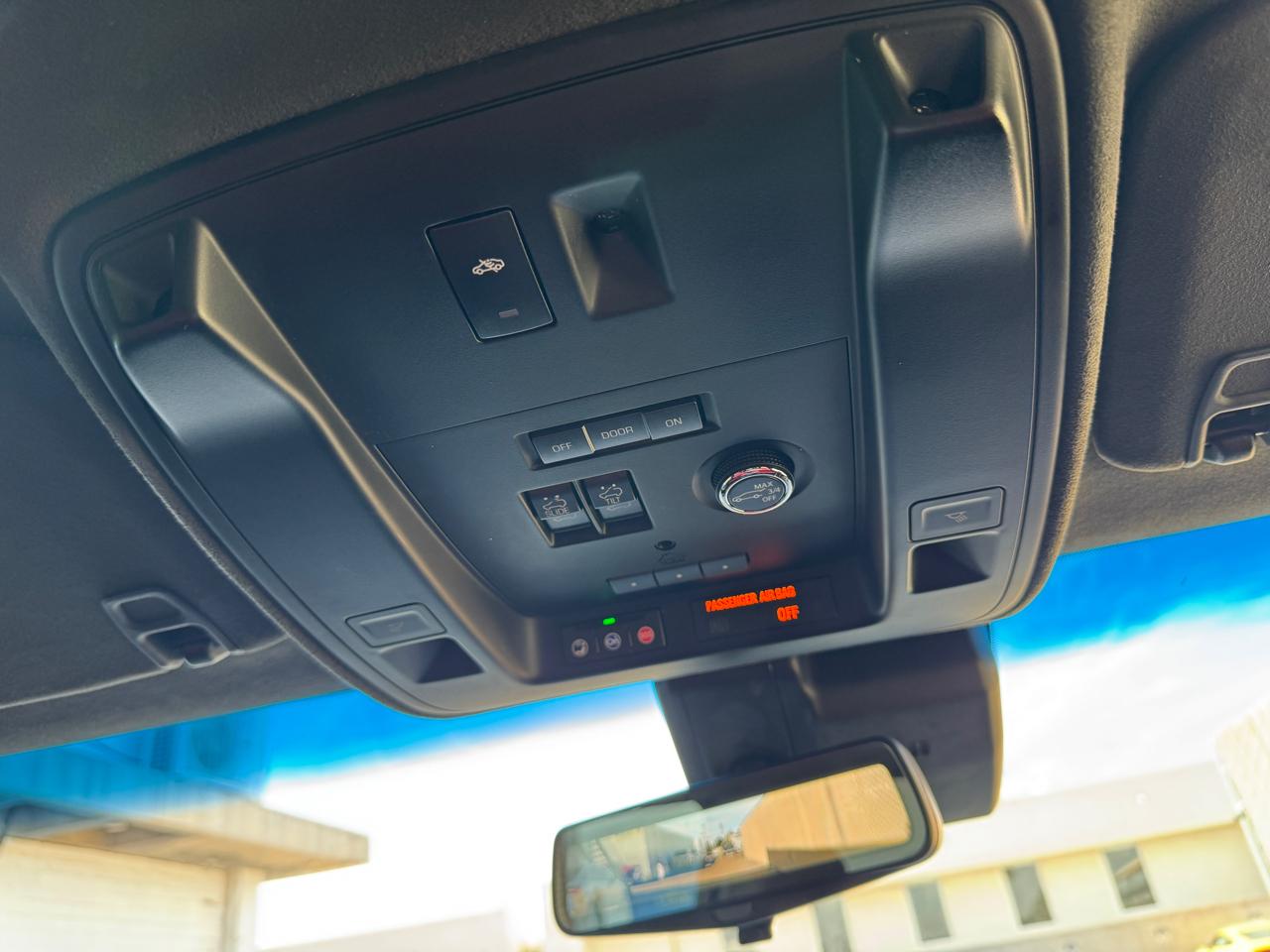 Cadillac Escalade 4WD 4dr Platinum 2019