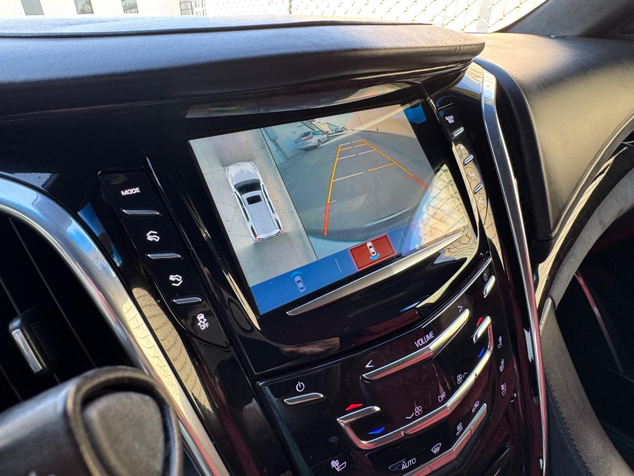 Cadillac Escalade 4WD 4dr Platinum 2019