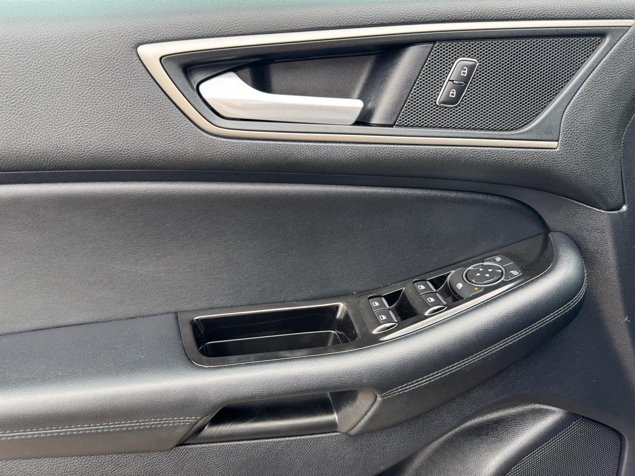 Ford Edge SEL FWD 2020