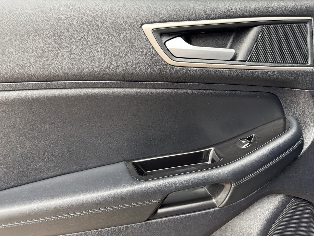 Ford Edge SEL FWD 2020