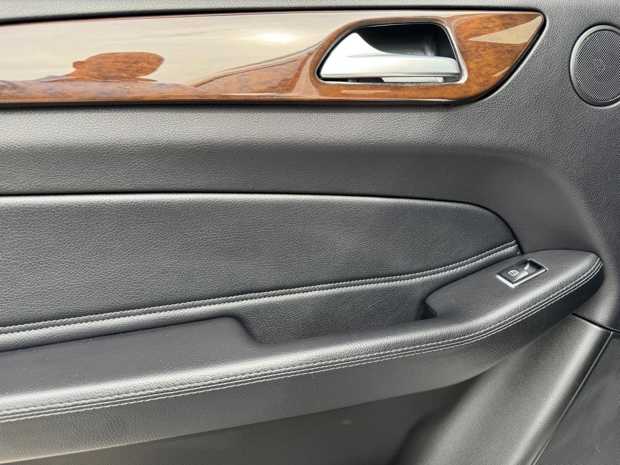 Mercedes-Benz GLS GLS 450 4MATIC SUV 2019